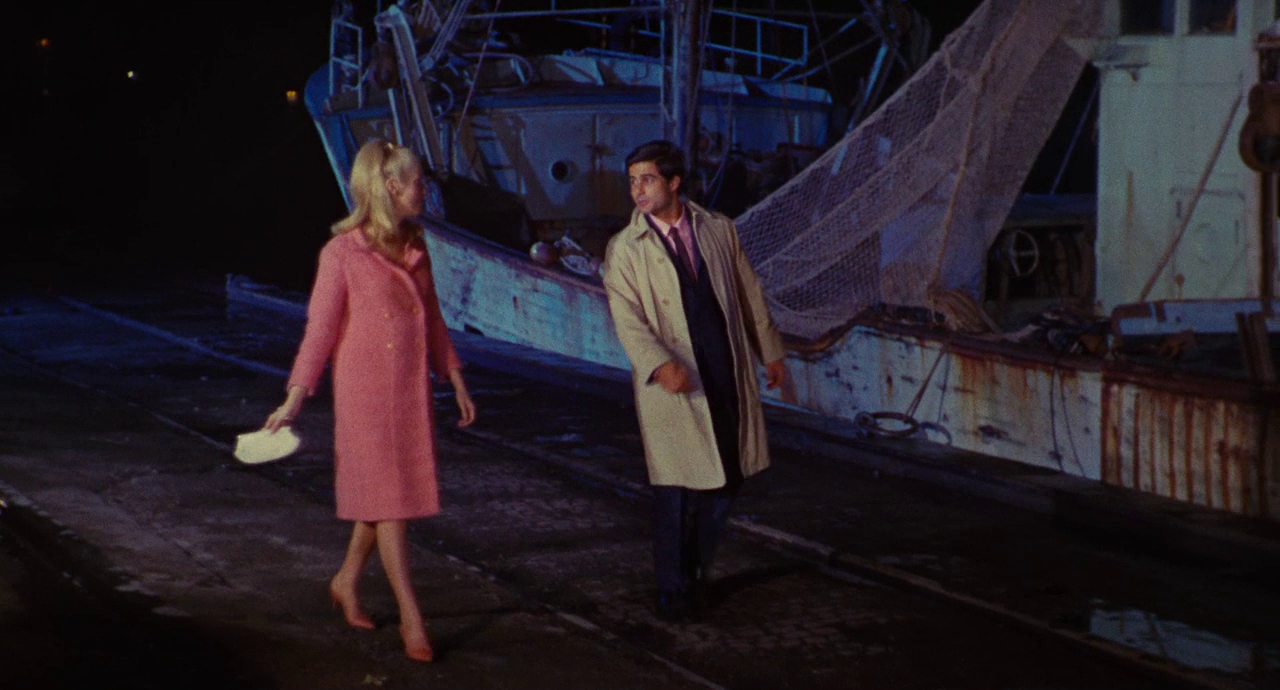 The Umbrellas Of Cherbourg [FILMGRAB]